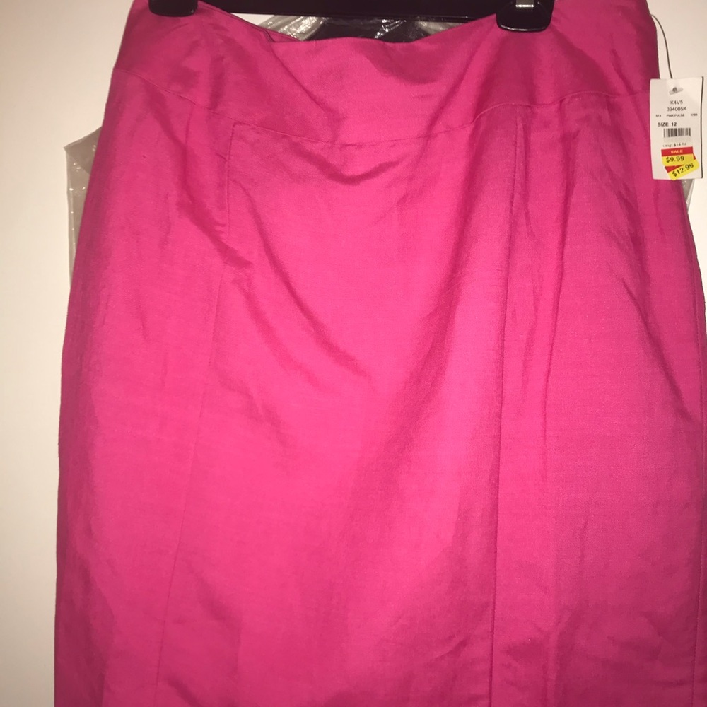 Size 12 pink skirt